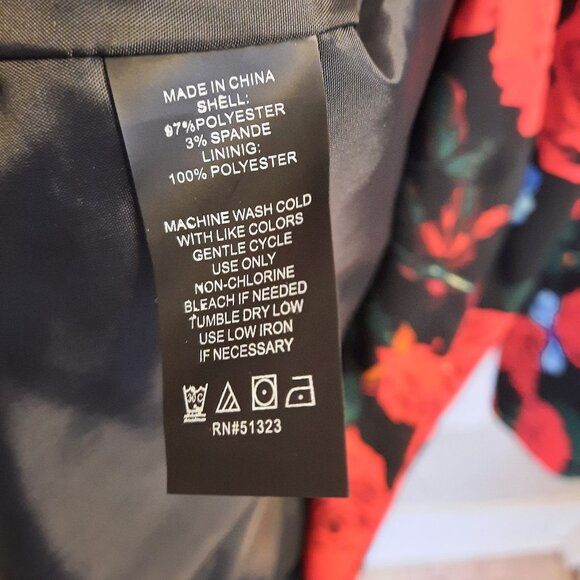 Vince Camuto flowered blazer - Picture 5 of 5